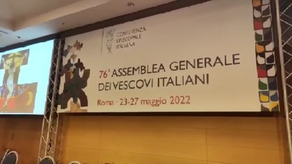 Card. Zuppi: "La Chiesa parli a tutti e con tutti"