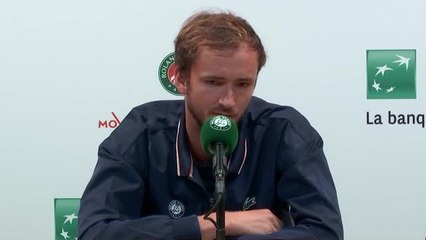 Скачать видео: Roland-Garros - Medvedev évoque les décisions de l’ATP