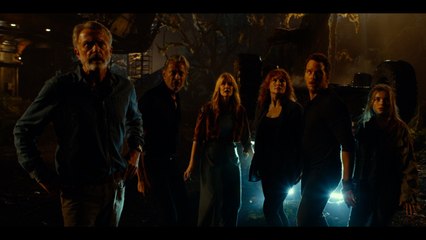 A Giganotosaurus Finds Group By Their Wrecked Jeep