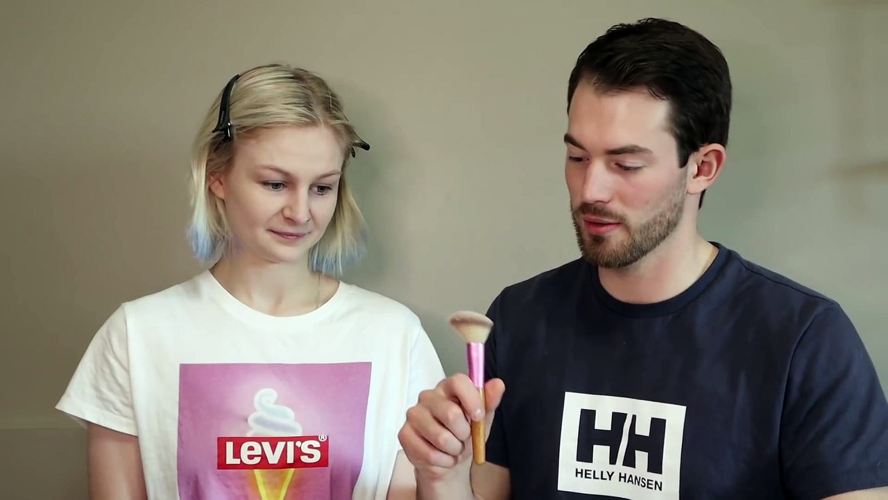 Boyfriend does my Makeup!