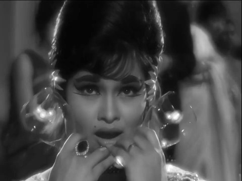 - Do Pal Jo Teri Aankhon Se/1967 Film: Baharon Ke Sapne/ Rajesh Khanna, Asha Bhosle,