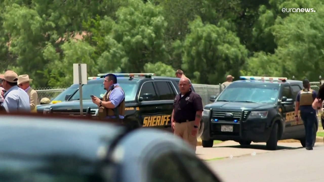 Schießerei an Schule in den USA: Mindestens 15 Tote - davon 14 Schüler