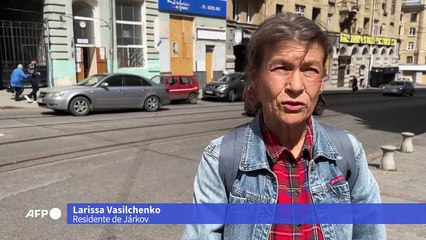 La ciudad ucraniana de Járkov "desrusifica" sus calles, mientras reanuda servicio del metro