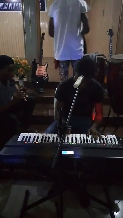 Casting Crowns By Nathaniel Bassey (Cover) ( 720 X 406 )