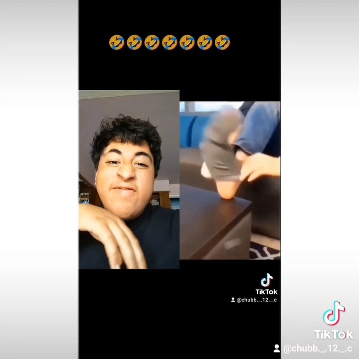 ‎