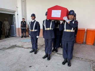 Erzurum'da kazada ölen uzman çavuş memleketine uğurlandı