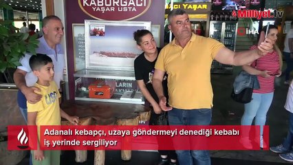 Uzaya gönderilen kebap ile fotoğraf çektirme kuyruğu
