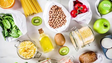 Salade de mâche, betterave et sauce légère