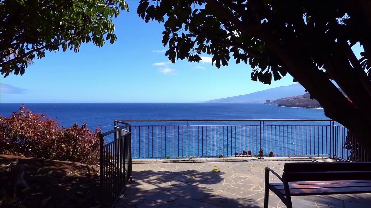 Amazing Greek Islands   Relaxing music   Magnificent Greek Sunsets