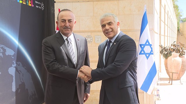 Çavuşoğlu, İsrail Dışişleri Bakanı Lapid ile görüştü