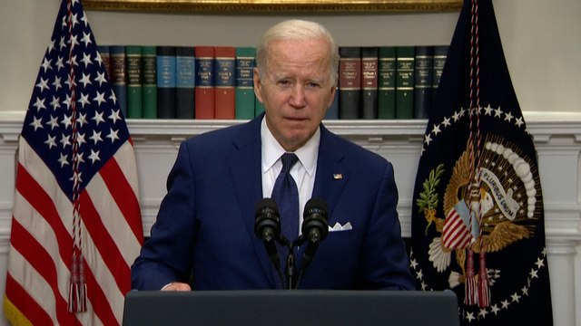Fusillade dans une école du Texas : Joe Biden appelle à «affronter le lobby des armes», de nombreuses réactions