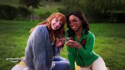 Chloe Saison 1 - Trailer (EN)