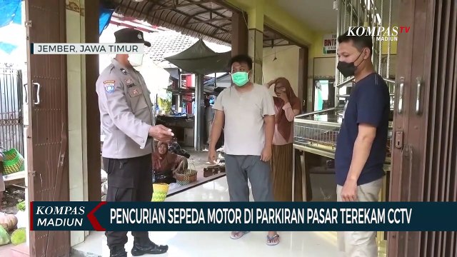 Pencurian Sepeda Motor Di Parkiran Pasar Terekam CCTV