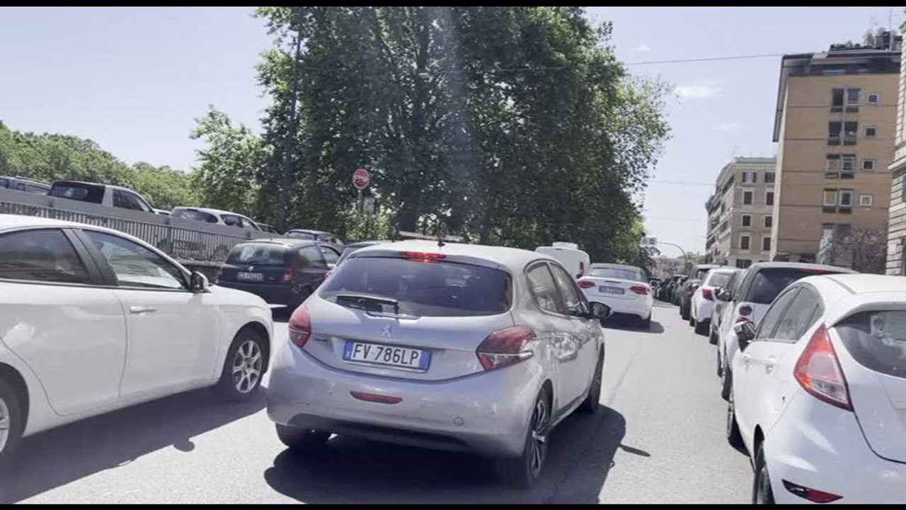 Calcio, Olimpico pronto per 50mila tifosi per Roma-Feyenoord