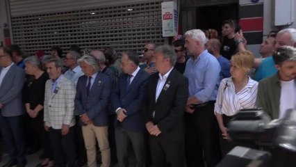 İzmir Şehidini Uğurladı