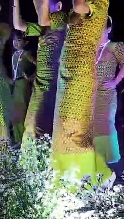 Saike Chan Non Dance (ဒွက် တာလျိုၚ်မွဲ )
