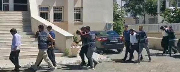 PINAR'IN CİNAYET ŞÜPHELİSİ TUTUKLANDI, 3 ARKADAŞI SERBEST