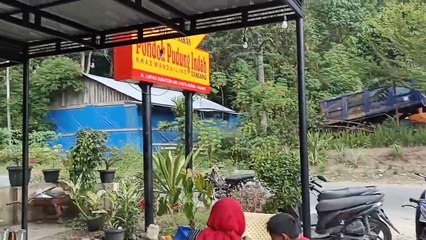 Perjalanan dari simpang empat pasbar ke Medan Sumatera Utara