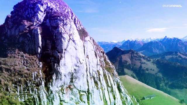 El comercio y los negocios internacionales son discutidos en Davos para apoyar a Ucrania