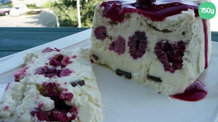 Download Video: Terrine glacée au mascarpone, framboises, meringues et noisettes