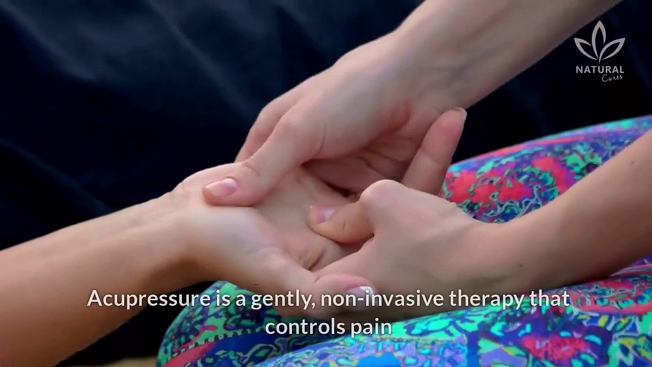 Press This Point on Your Back for Instant Pain Relief
