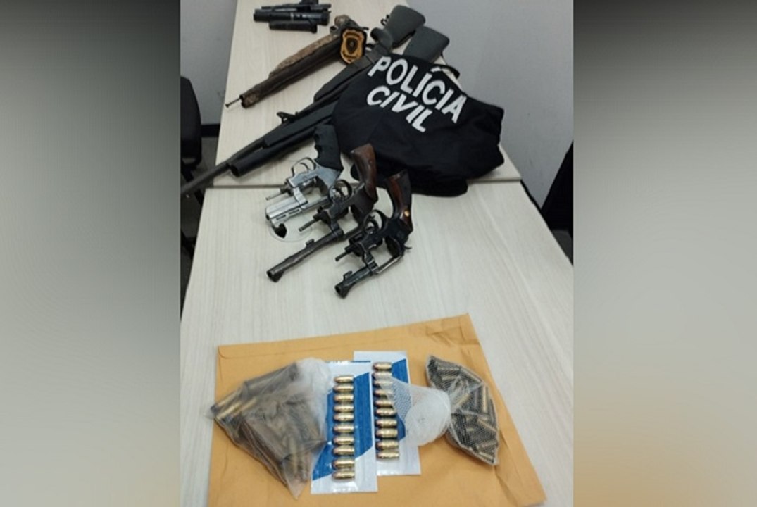 Delegado seccional destaca a quantidade de armas apreendidas em operação na região de Cajazeiras