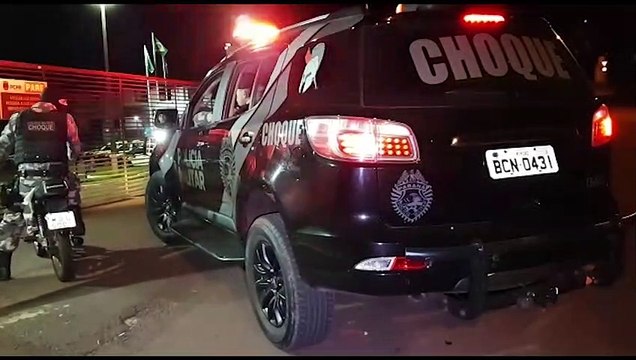 Bombeiros controlam incêndio ambiental no Florais do Paraná