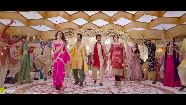 JUGJUGG JEEYO - OFFICAL TRAILER _ Varun Dhawan Kiara Advani Anil Kapoor Neetu Kapoor _ Raj Mehta