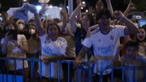Miles de seguidores del Real Madrid desatan en Cibeles su euforia por la decimocuarta