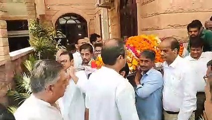 Video- प्रशांत कोठारी का निधन, देह पंचतत्व में विलीन, पुत्रों ने दी मुखाग्नि