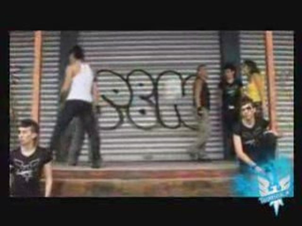 Tecktonik Killer Vs Jump BATTLE