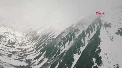RİZE YAYLALARINA MAYIS'TA KAR YAĞDI