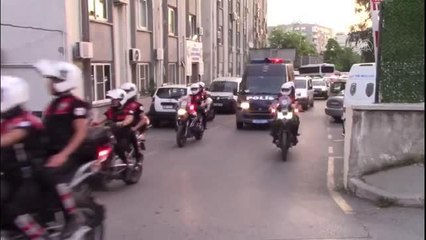 Aranan kişilere yönelik helikopter destekli operasyonda 26 gözaltı