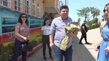 Bucalı Çocuklar Belediye Başkanı Kılıç'la "Tohum Topu" Yaptı