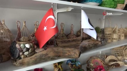 Atıkları sanata dönüştürüyor