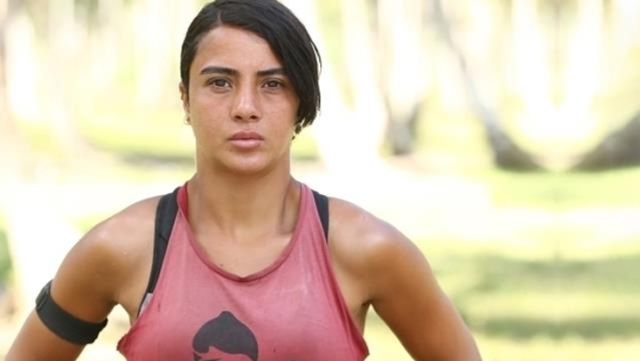 Eski Survivor yarışmacısı Sabriye Şengül, bikinili pozunu paylaştı