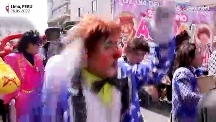 ویدئویی از بازگشت دلقک‌های پرو بعد از دوسال کرونا