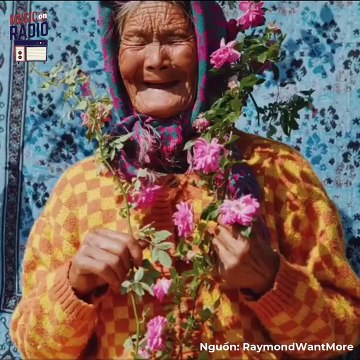 Hảo cháu cưng 'hiếm có khó tìm': giúp bà đu trend thương hiệu, từ cụ bà trở thành siêu mẫu | Điện Ảnh Net