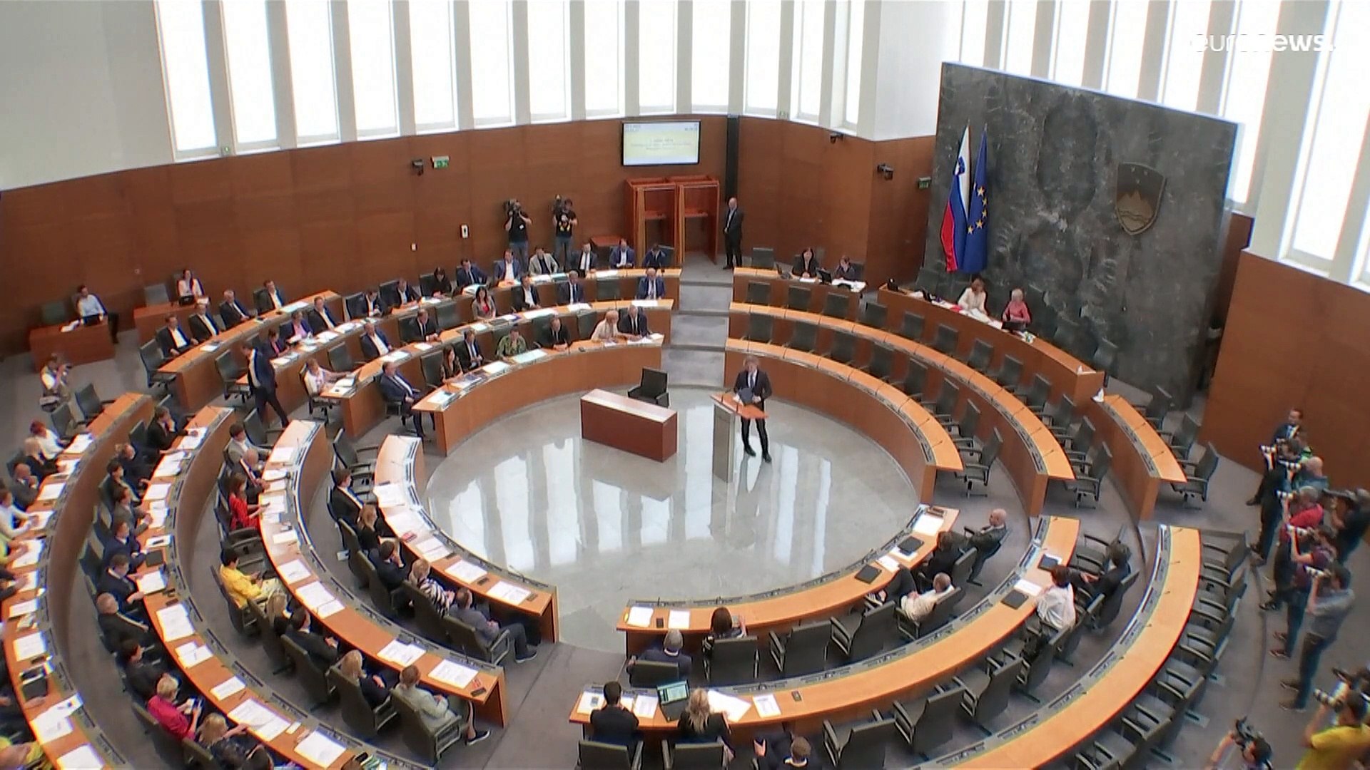 ⁣Slovenia, Parlamento conferma Robert Golob come premier incaricato