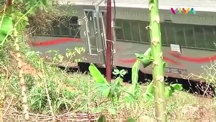Bukan Tersangkut, Ini  Penyebab Kereta Api Berhenti