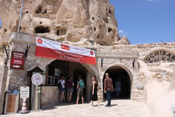 Kapadokya'da "Türk Mutfağı Haftası"nda turistlere yöresel lezzetler ikram edildi