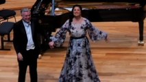 Netrebko torna in scena a Parigi, ovazione per la soprano russa