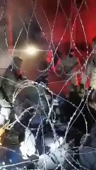 Vídeo mostra militares bielorrussos a maltratar refugiados na fronteira