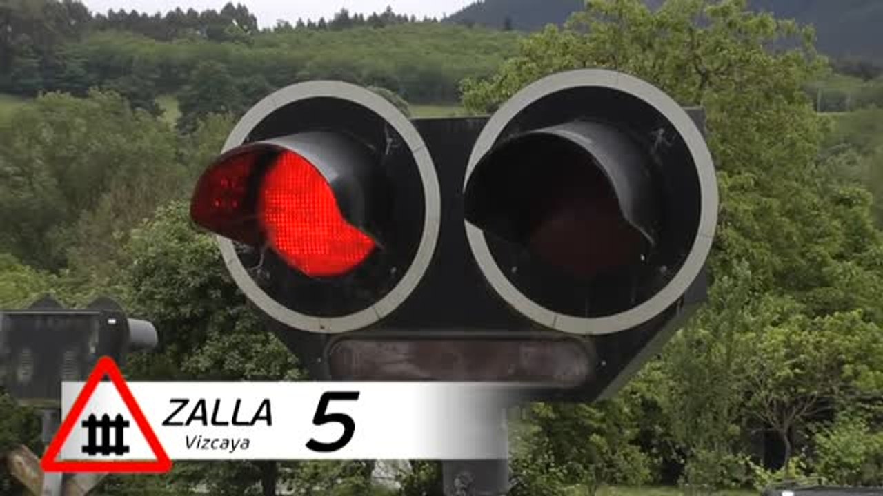 Zalla, el pueblo salpicado por 34 peligrosos pasos a nivel