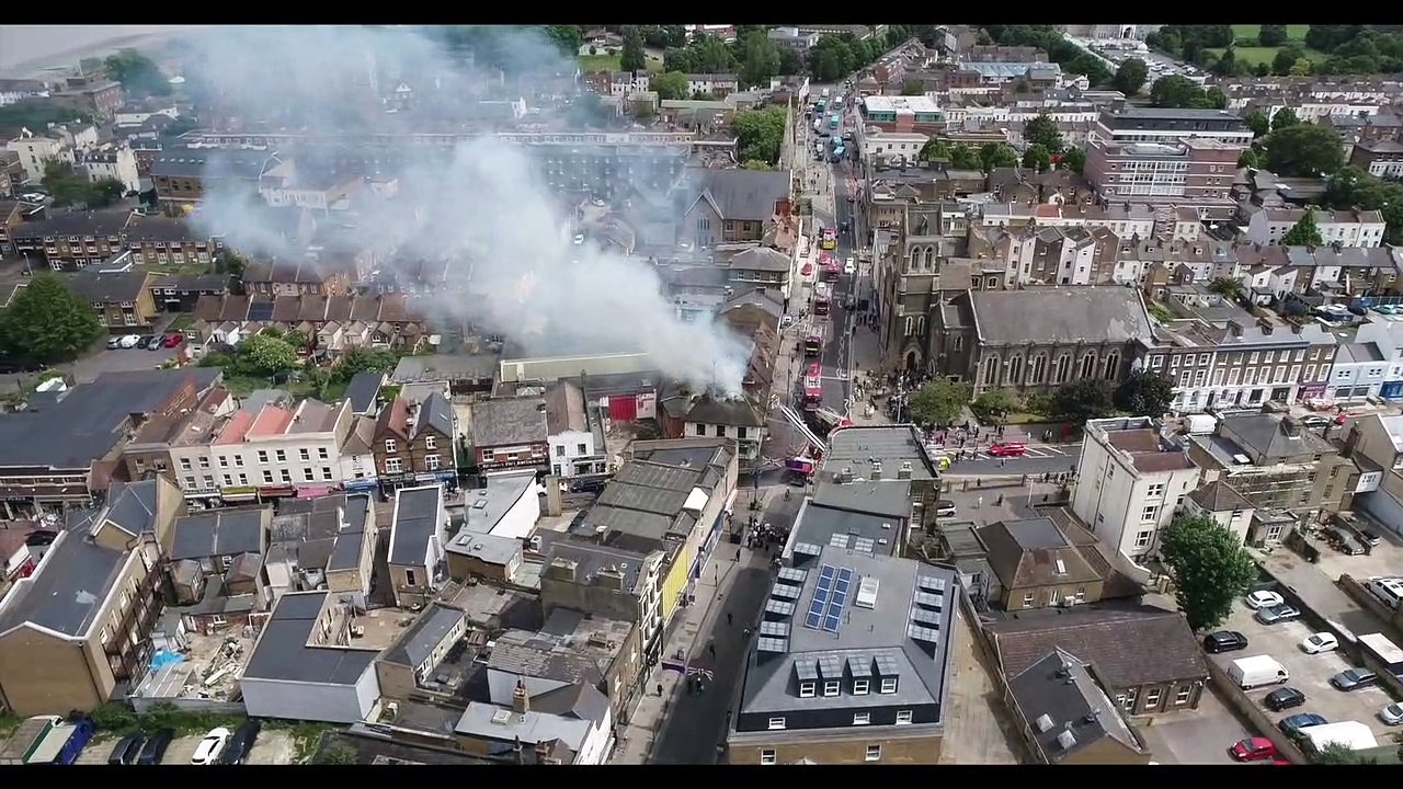 Aerial footage shows the billowing smoke in Gravesend