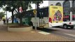 Utilitário e ônibus se envolvem em colisão na Avenida Brasil