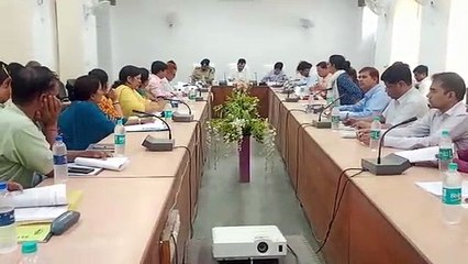 फोलोअप शिविर में अनुपस्थित अधिकारियों पर गिर सकती है गाज
