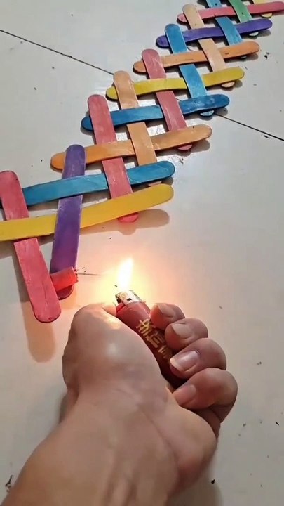 Domino Stick