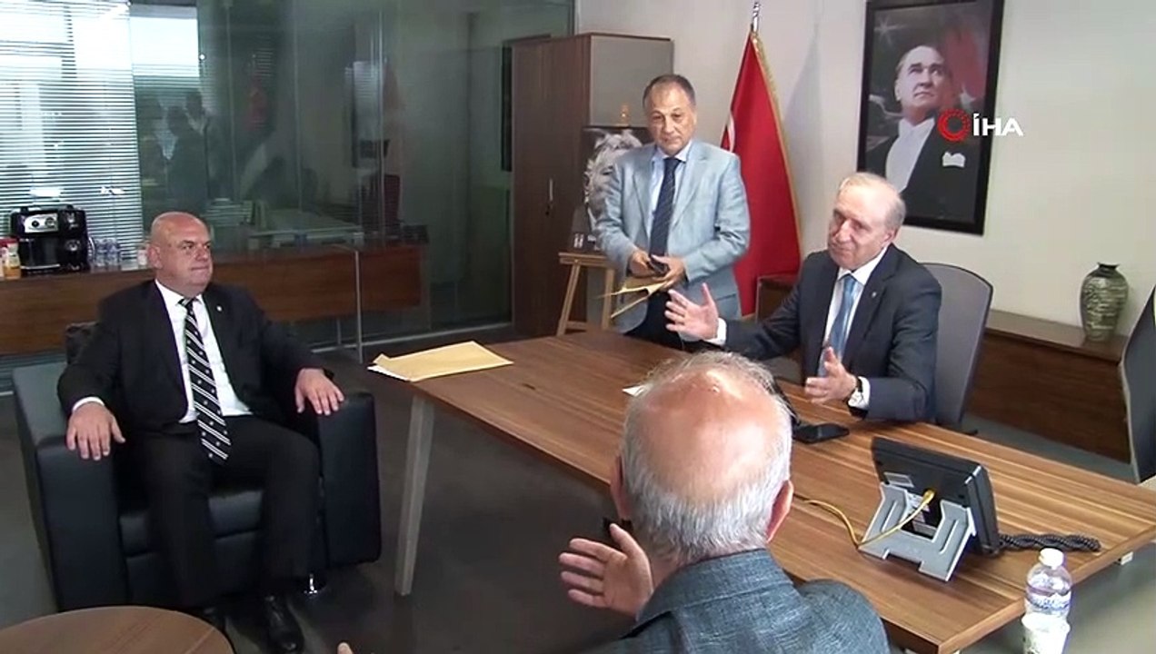 Beşiktaş Başkan Adayı Fuat Çimen yönetim kurulu...