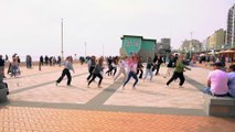 The heart-warming moment a Birmingham boyfriend proposes - with a flash mob dance!